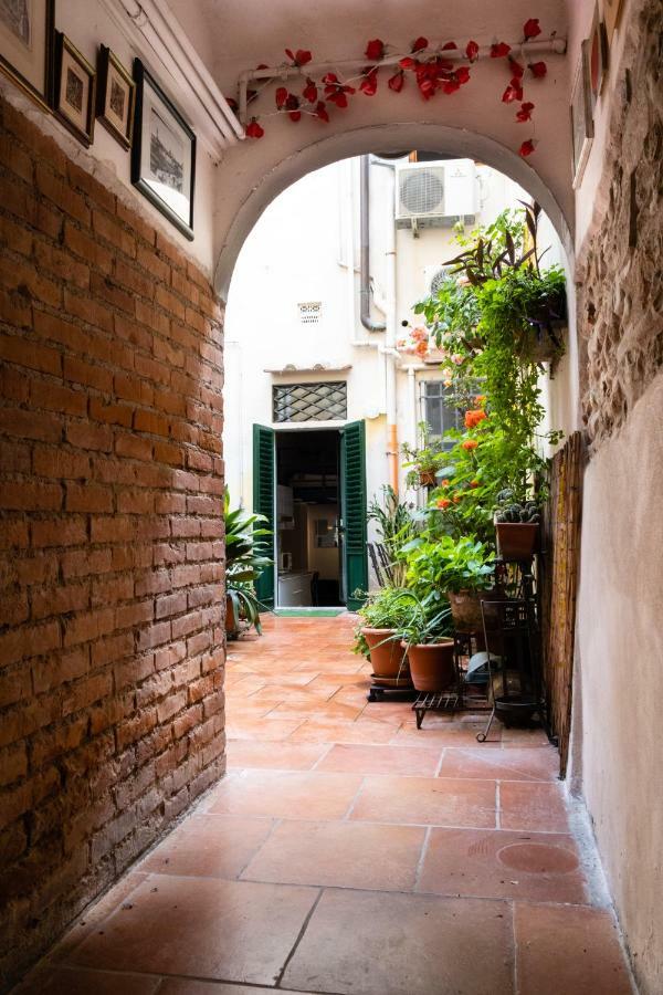 Il Nido - Cozy Studio Apartment In Santa Croce Florence Extérieur photo